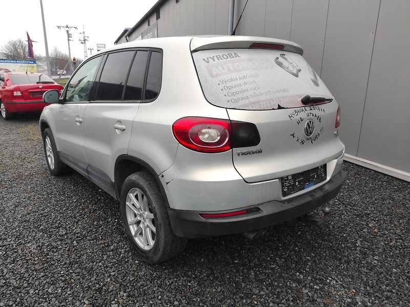 Volkswagen Tiguan  2.0TDI - fotka 4 z 12