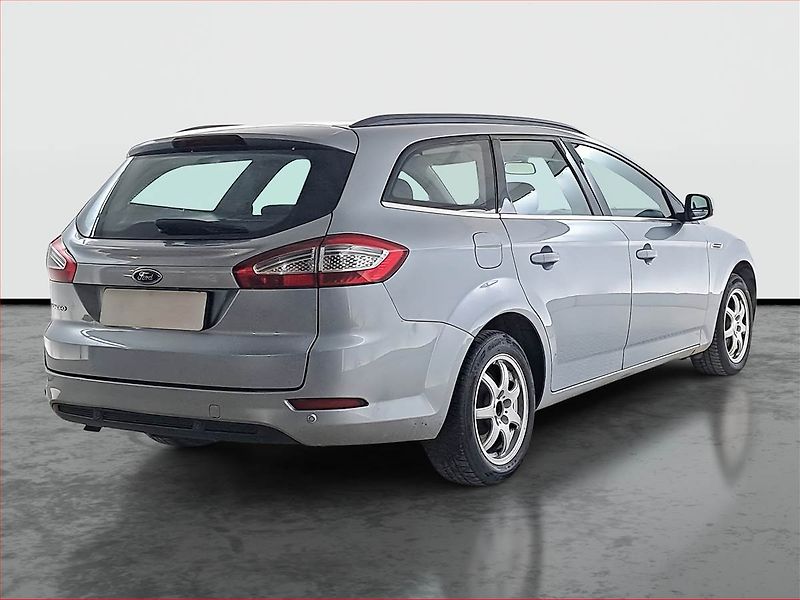 Ford Mondeo (2014) 2.0 TDCi, po STK, Tažné - fotka 5 z 17