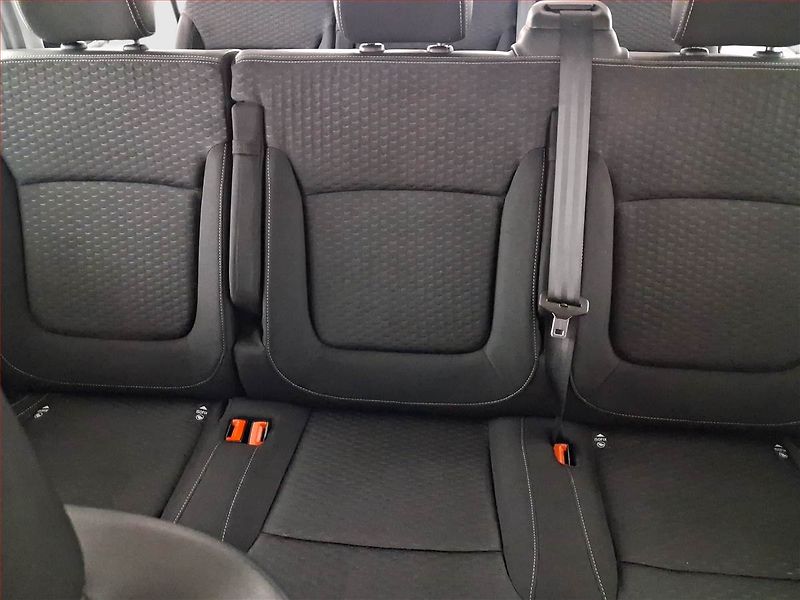 Opel Vivaro (2018) 1.6 BiCDTI, Bus, 9Míst, ČR - fotka 10 z 17