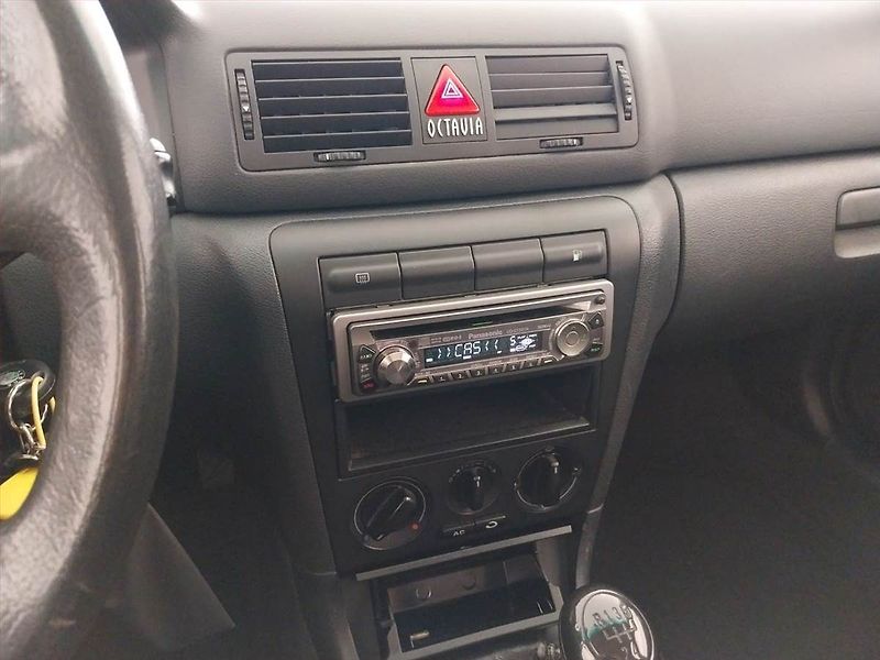 Škoda Octavia (2003) 1.9 TDI, po STK, Tažné, Klima - fotka 12 z 17