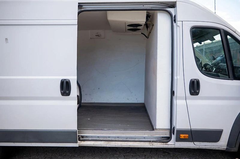 Fiat Ducato 2.3 130 kW / Chladící nástavba - fotka 9 z 28