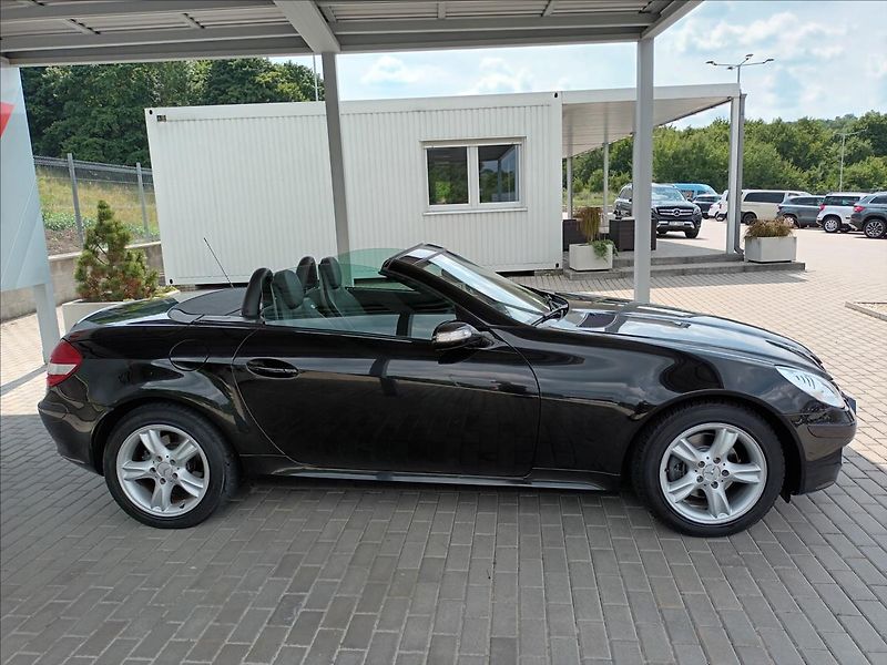 Mercedes-Benz SLK 1,8 200 KOMPRESSOR,120KW - fotka 5 z 33