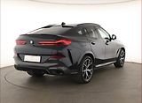BMW X6 (2022) xDrive40i - náhled 4