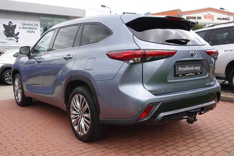 Toyota Highlander 2,5HSD Prestige 4x4 - fotka 6 z 34