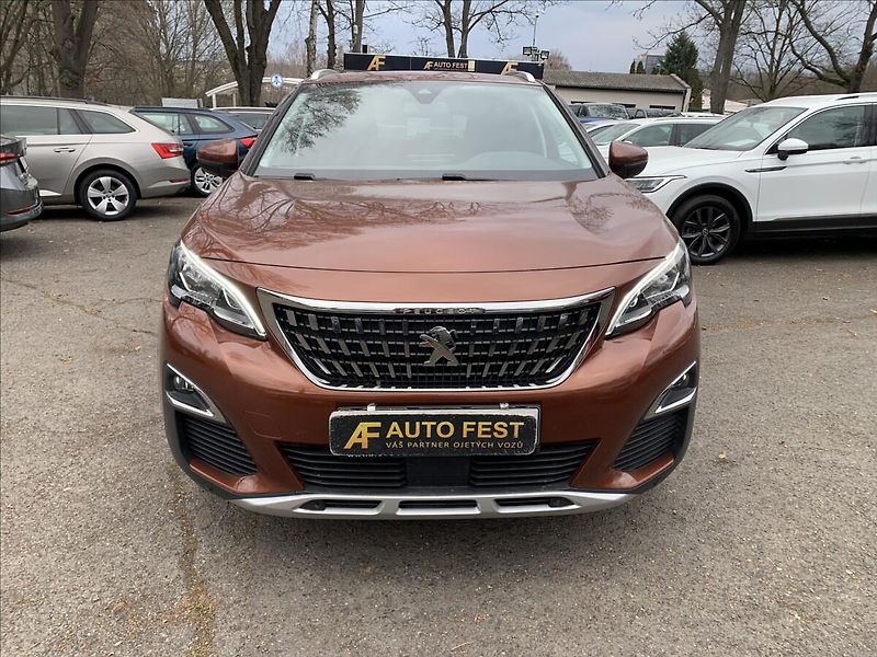 Peugeot 3008 1,2 PT ALLURE ČR,SERVISKA - fotka 2 z 16