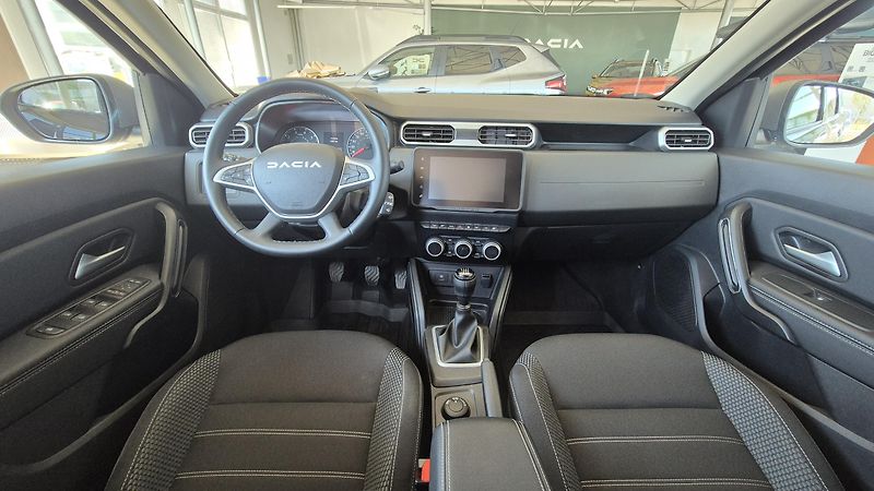 Dacia Duster (2024) Journey TCe 150 4x4   - fotka 7 z 9