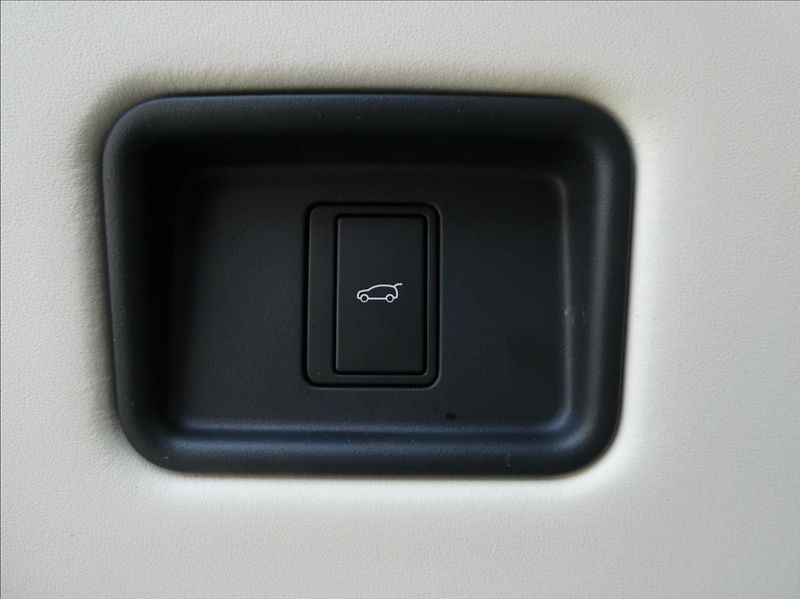 Land Rover Range Rover 3,0 D350 HSE,1.maj,ČR,DPH - fotka 23 z 57