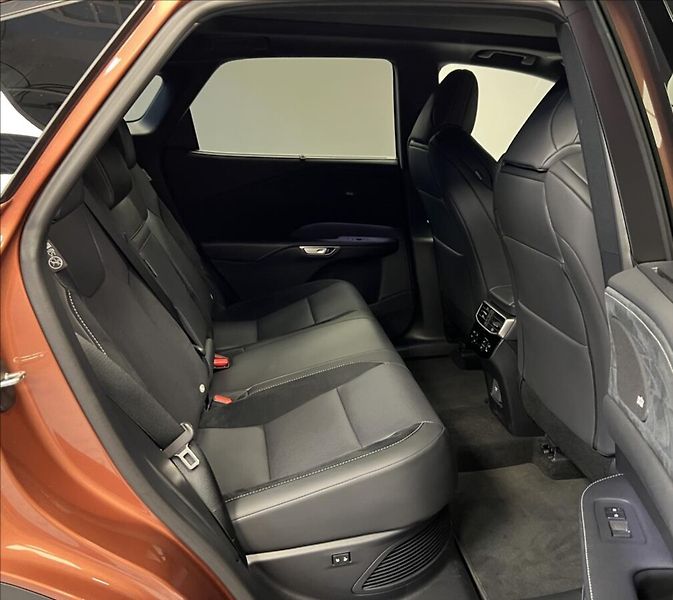 Lexus RX 500h 2,4 HEV F SPORT PLUS PANORAMIC - fotka 10 z 22