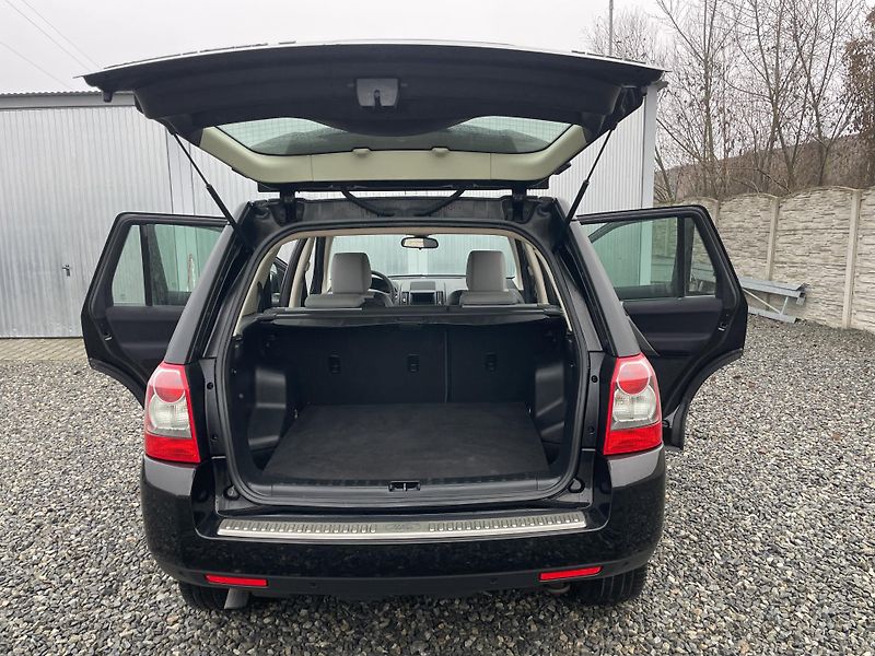 Land Rover Freelander 2.2TD4 160PS 4x4 136TKM SPORT! - fotka 166 z 201