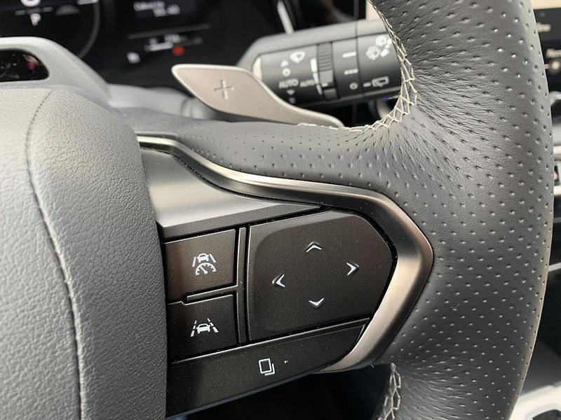 Lexus RX 500h F SPORT PLUS HEV 2.4 273kW 4x4 - fotka 20 z 37