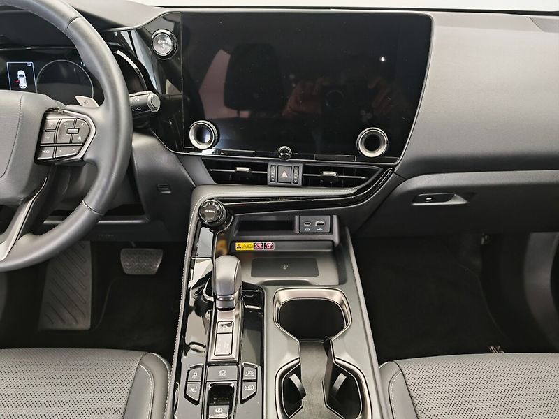 Lexus NX 450h plus 450h+ Plug-in Hybrid EXECUTIVE - fotka 16 z 44
