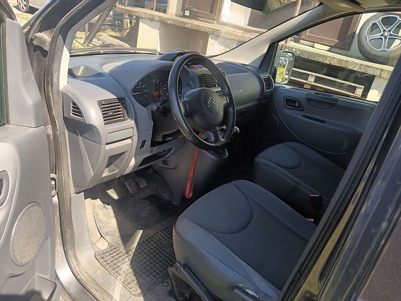 Citroën Jumpy 2.0 HDI - fotka 10 z 23