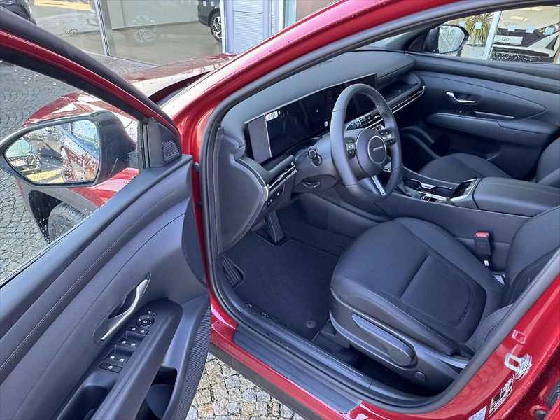 Hyundai Tucson (2025) 1,6 26 1,6 TGDI 4WD DCT GO - fotka 6 z 8