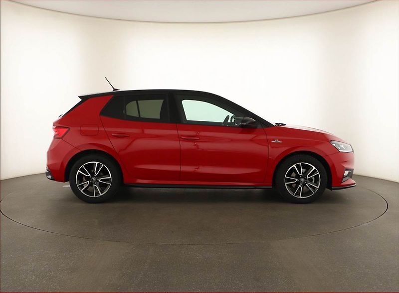 Škoda Fabia (2025) 1.0 TSI, Monte Carlo, FullLed - fotka 6 z 14