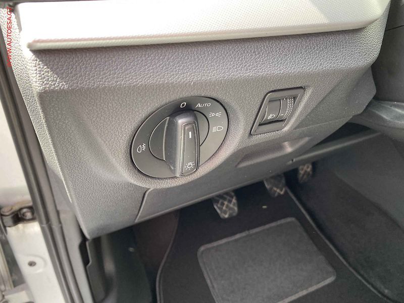 Škoda Kamiq (2021) 1.0 CNG, Ambition - fotka 15 z 19