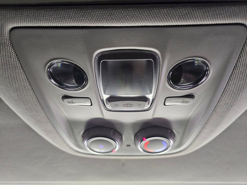 Toyota ProAce Verso (2025) L1 2.0D 180k 8AT FAMILY 8S WEB - fotka 32 z 33