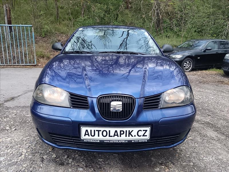 Seat Ibiza 1,9 SDi  Stella - fotka 2 z 23