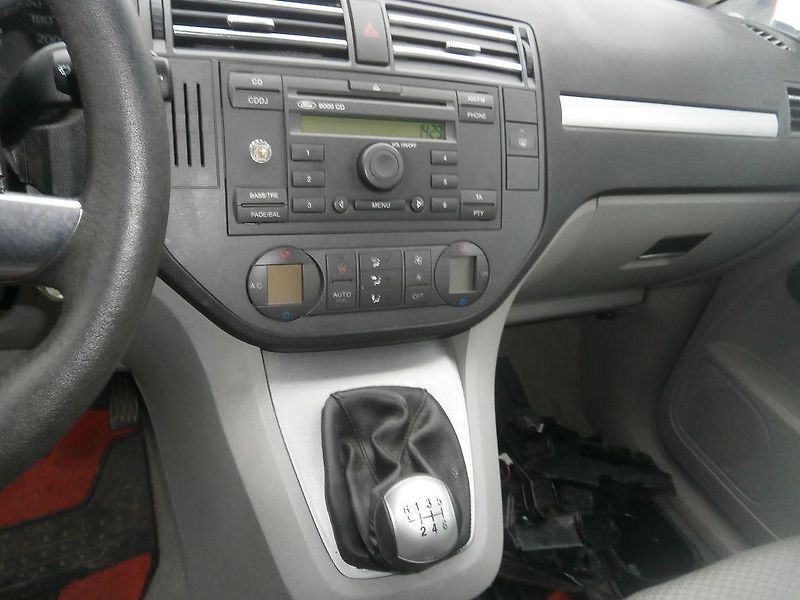 Ford C-MAX (2003) 2,0 tdci, acdigi, 6 rychlostí - fotka 10 z 10