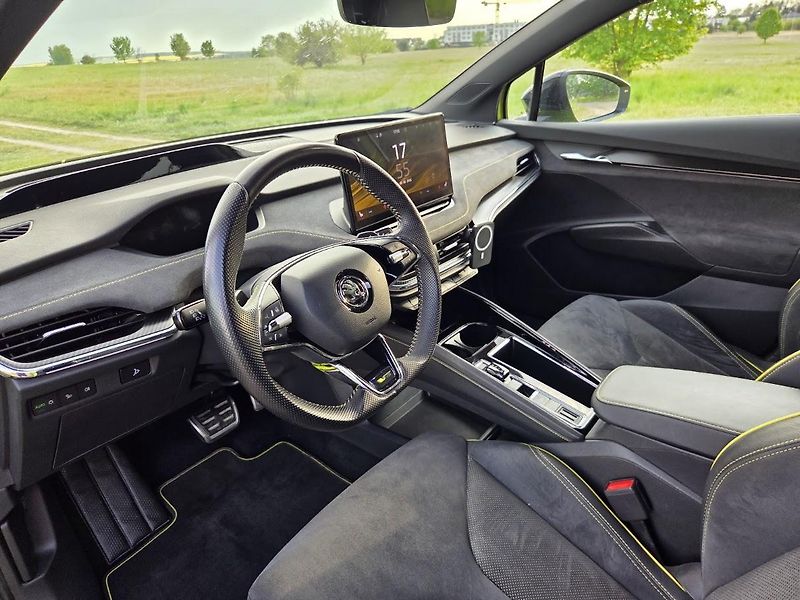 Škoda Enyaq (2022)  RS 80 220kw-4x4-TEPELKO-DPH - fotka 10 z 18