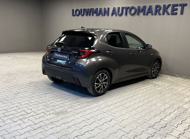 Toyota Yaris 1.5 Hybrid AT COMFORT STYLE TE - fotka 2 z 16