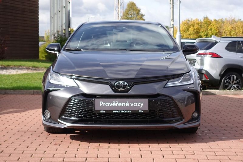Toyota Corolla 1,8 HEV GR Spot Dynamic - fotka 2 z 32