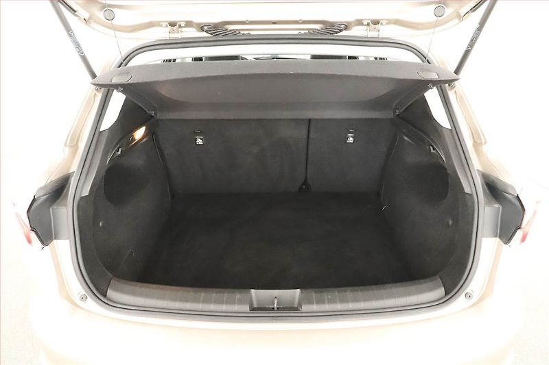 Fiat Tipo (2019) 1.4 T-Jet, Serv.kniha - fotka 10 z 13