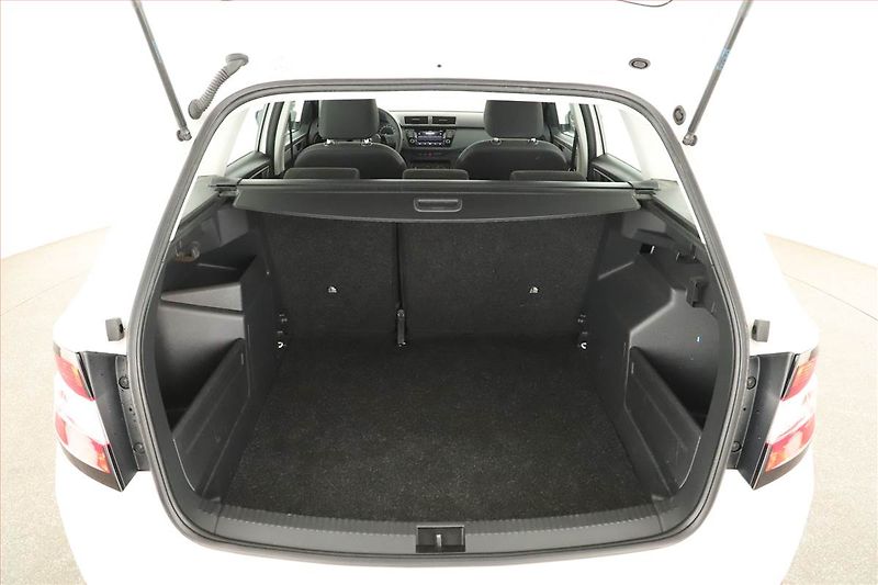 Škoda Fabia (2022) 1.0 TSI, ČR,1.maj - fotka 11 z 11