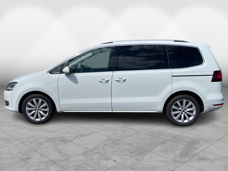 Volkswagen Sharan 2.0 TDi DSG 6st. HIGHLINE - fotka 3 z 26