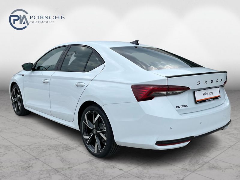 Škoda Octavia 2.0 TDi 110 kW SPORTLINE DSG - fotka 6 z 30