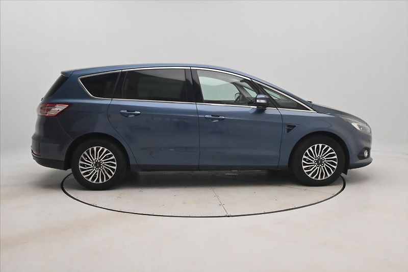 Ford S-MAX 2,0 TDCi 110kW AT8 Titanium Zá - fotka 4 z 31