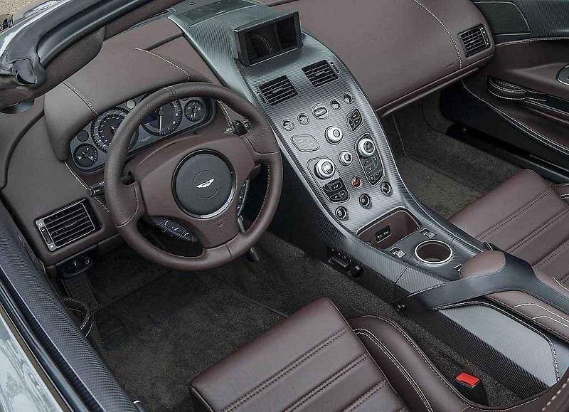 Aston Martin Vantage GT12 Roadster.