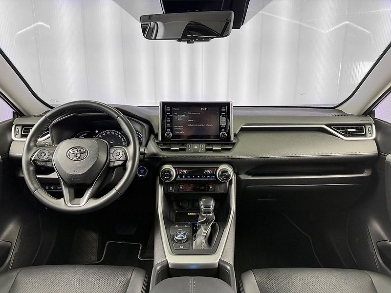 Toyota RAV4 2.5 HYBRID e-CVT 4WD EXECUTIVE - fotka 9 z 26