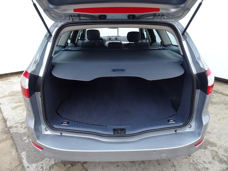 Ford Mondeo (2010) 1.8TDCi,92kW,aut.klima - fotka 18 z 21