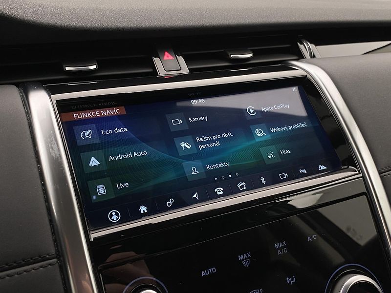 Land Rover Discovery Sport D150 S AWD AUT CZ - fotka 37 z 43