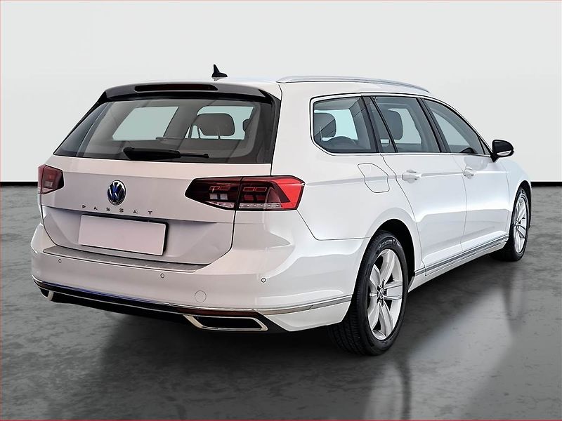 Volkswagen Passat (2020) 2.0 TDI, Automat, Kůže, Navi - fotka 5 z 21
