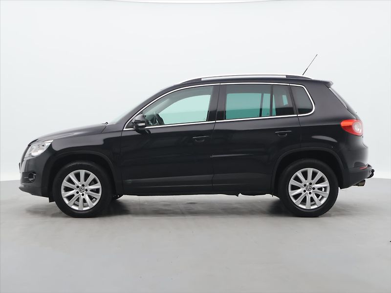 Volkswagen Tiguan 2,0 TDI Sport & Style Tažné - fotka 4 z 30