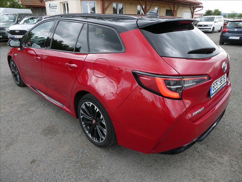 Toyota Corolla 2,0 Hybrid e-CVT GR Sport 112k - fotka 7 z 44