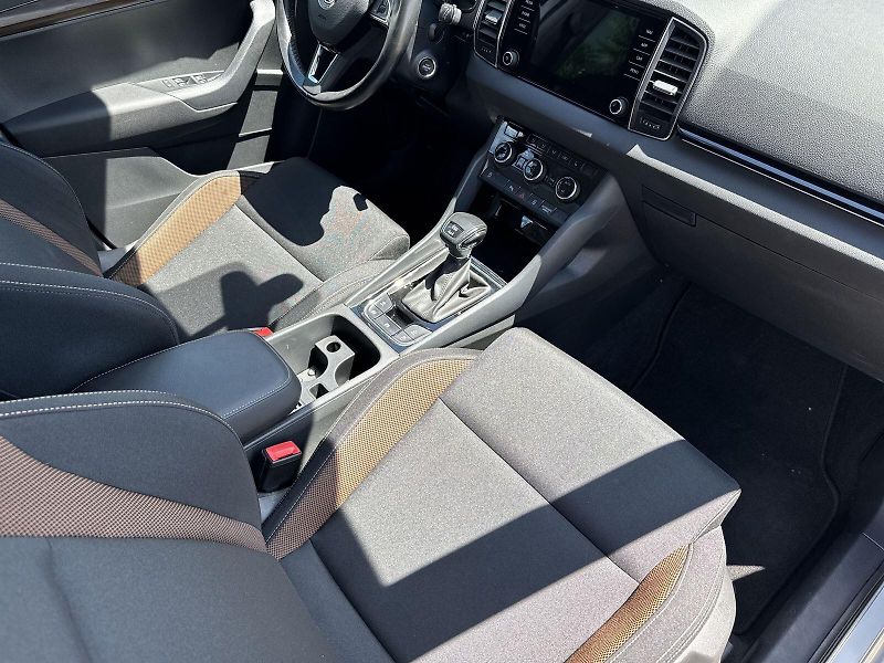 Škoda Karoq (2020) 2.0 TDI 4x4 DSG Scout - fotka 10 z 35