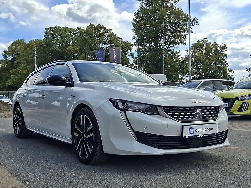 Peugeot 508 SW GT PACK HY 225k e-EAT8 - fotka 8 z 31