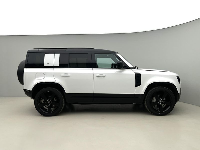 Land Rover Defender P400 X-DYNAMIC HSE AWD CZ - fotka 9 z 46