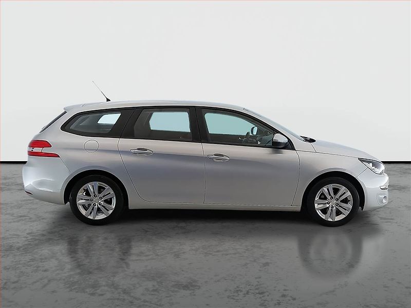 Peugeot 308 (2016) 1.2 e-THP, ČR,1.maj - fotka 6 z 17