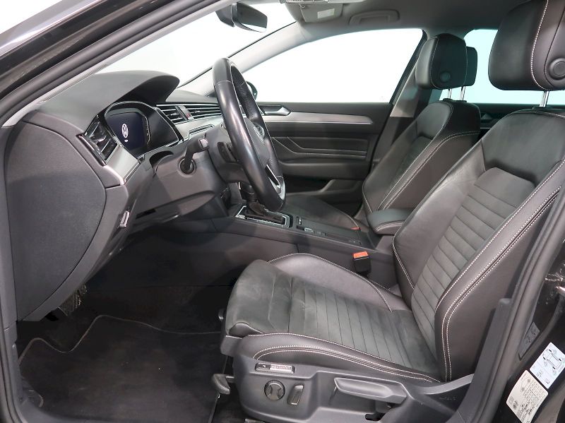 Volkswagen Passat (2023) ELEGANCE 2.0TDI 110KW DSG - fotka 10 z 40