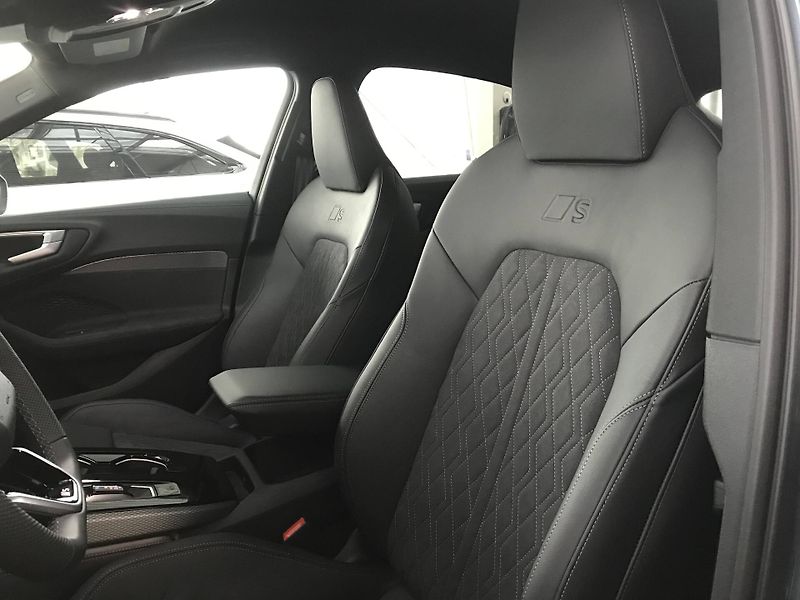 Audi A5 7STR 2,0TFSI - fotka 14 z 20