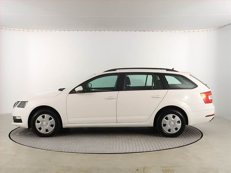 Škoda Octavia (2019) 1.6 TDI, Serv.kniha, Navi - fotka 3 z 16