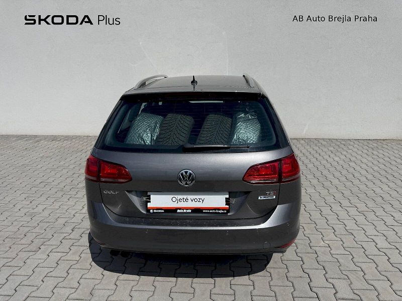 Volkswagen Golf (2017) VARIANT COMFORTLINE 1,4 TSI 7D - fotka 18 z 22