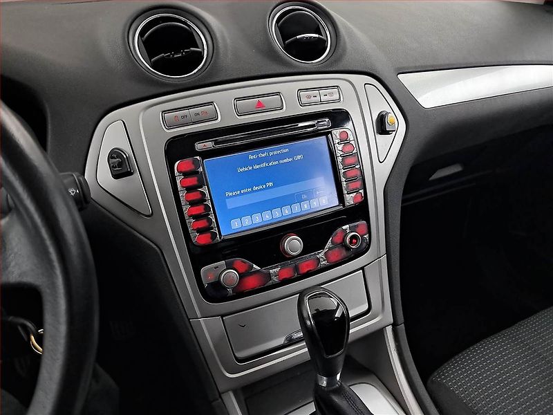 Ford Mondeo (2008) 2.0 TDCi, Automat, po STK - fotka 12 z 17