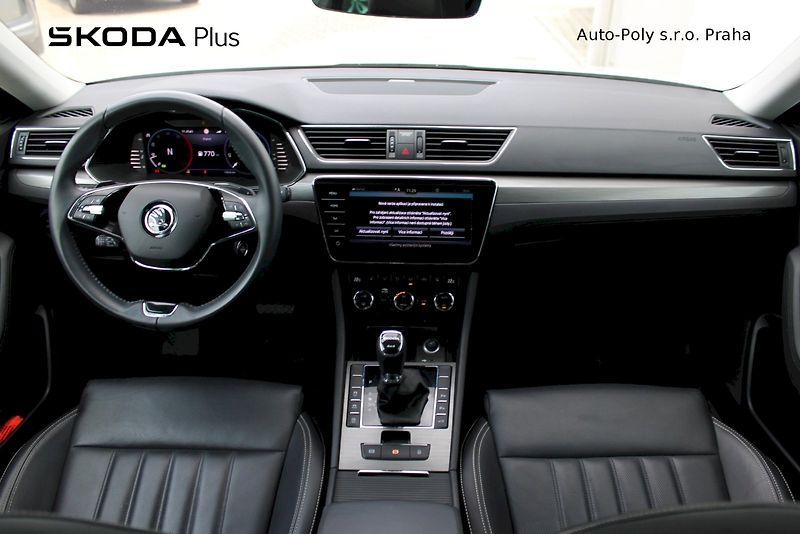 Škoda Superb (2023) 2.0 TDI 147 kW Style - fotka 5 z 25