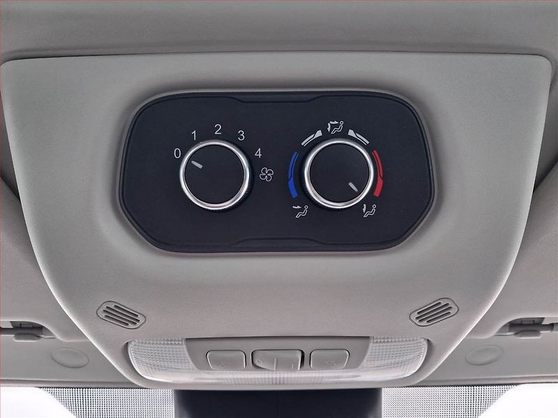 Ford Transit (2021) Trend 2.0 EcoBlue mHEV, Bus - fotka 16 z 17