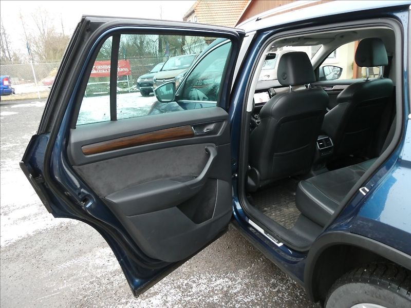 Škoda Kodiaq 2,0 TDi 140kW SCOUT,DSG,závěs - fotka 26 z 50