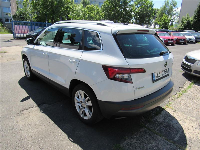 Škoda Karoq 1,5 TSi 110kW DSG Style - fotka 4 z 31